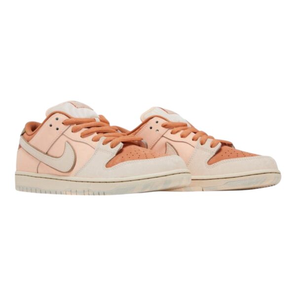 Nike SB Dunk Low Trocadero Gardens - Image 2