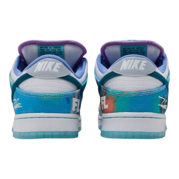 Nike SB Dunk Low x Futura Laboratories Bleached Aqua - Image 3