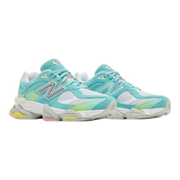 New Balance 9060 Cyan Brust - Image 3