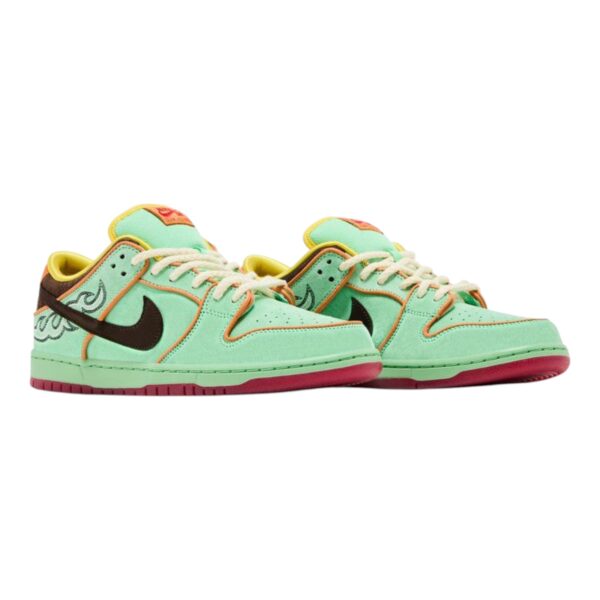Nike SB Dunk Low “Rodeó Tourmaline” - Image 2
