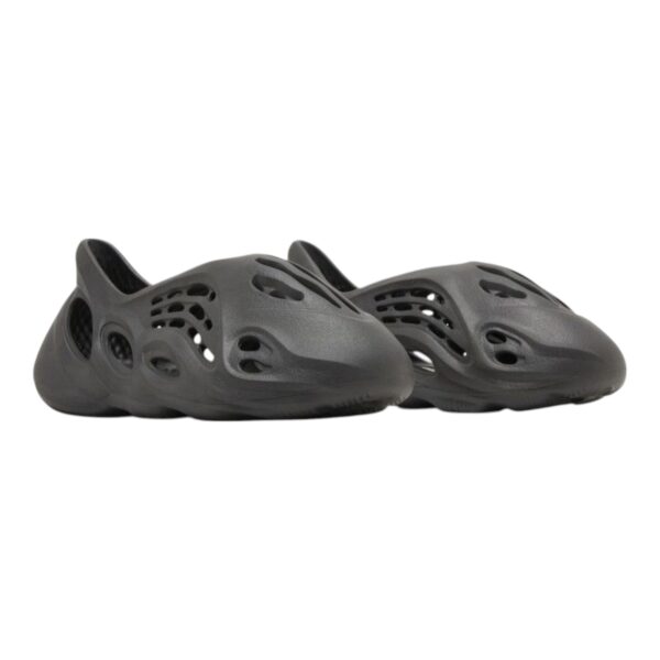 Yeezy Foam Runner Onyx - Image 2