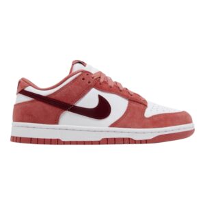 Dunk Low “Valentines’s Day” 2024