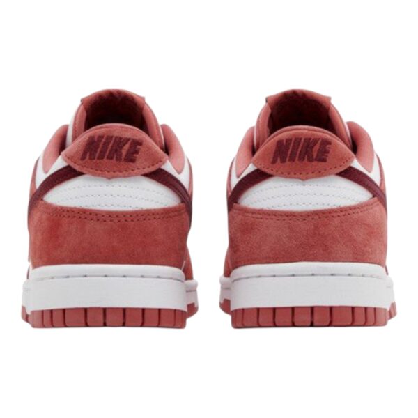 Dunk Low “Valentines’s Day” 2024 - Image 2