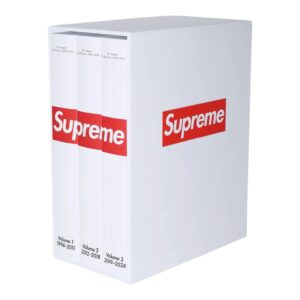 Supreme 30 years T-Shirts 1994-2024 book (3 volúmenes)