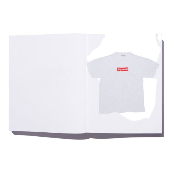 Supreme 30 years T-Shirts 1994-2024 book (3 volúmenes) - Image 4